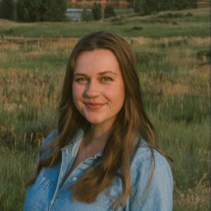 Headshot of Autumn Buzzetta